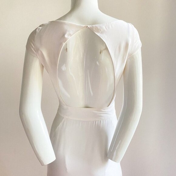 Issa London Ivory Silk Screen Printed Floral Keyhole Back Slim Fit Gown 2 - Picture 7 of 14